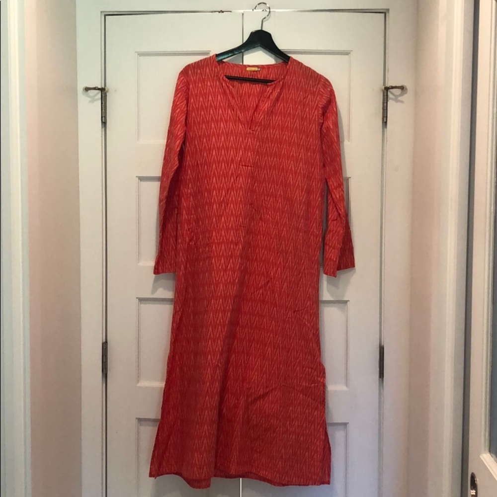 Matta beach cover up worn (once in the house) M